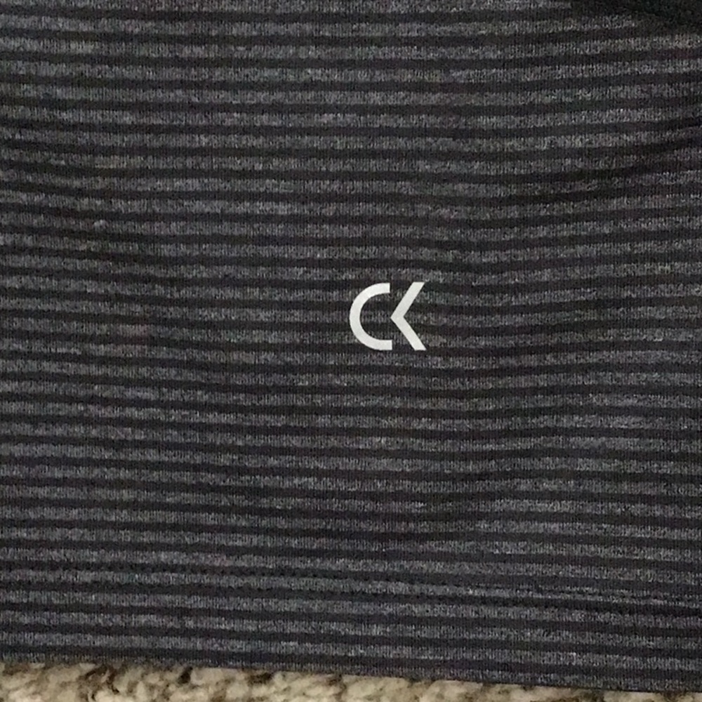 Womens Ck Performance Capri Pants. Large - image 6